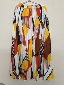 Multi-Coloured Print Pleated Skirt😍