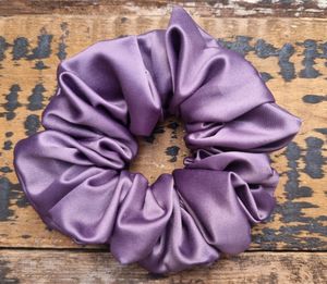 Violet Srunchy
