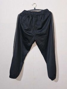 YONEX JOGGERS