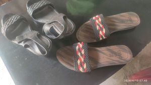 Saadi With Sandles