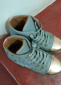 shoes 👟two pair