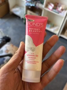 Ponds Bright Beauty