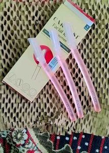 Carmesi Face Razor 3 N