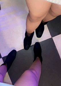 Ankle Boots 🥾(5.5-6)