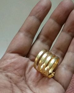 Too Shiny Spiral Finger Golden Ring