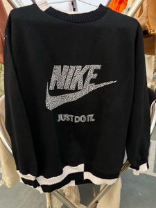 Nike Lable Black Sweatshirt