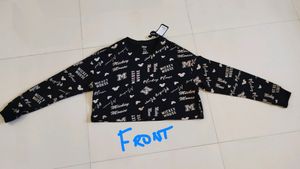 Women&#39;s Disney Print crop Sweatshirt size XL