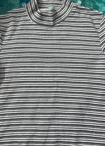 Brown Turtle Neck T-shirt