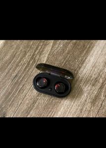 Wireless Earbuds with Charging Case