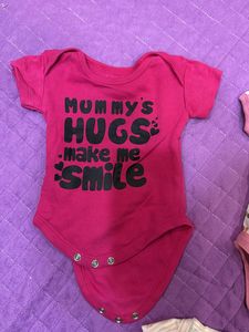 Set Of 5 Baby Onesie’s