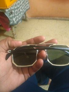 Stylish Silver Frame Sunglasses