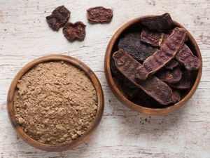 Combo Of Reetha And Shikakai Powder