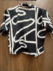 Patterned Black &amp; White Shirt