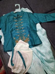 Elegant Teal Embroidered Kurta