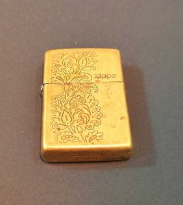 zippo high polish brass engraved floral lighter