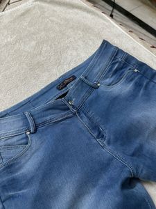 Classic Mid-Wash Skinny Jeans
