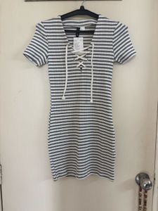 H&M LACING-DETAIL BODYCON DRESS