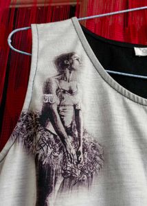Artistic Monochrome Sleeveless Tunic Top