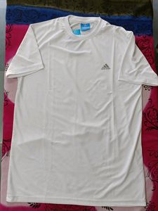 Adidas White Half Sleeve 👕 Tshirt For Man