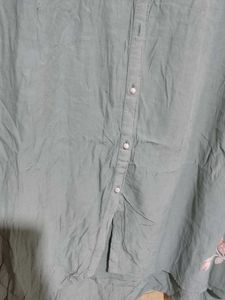 Floral Embroidered Kurta set