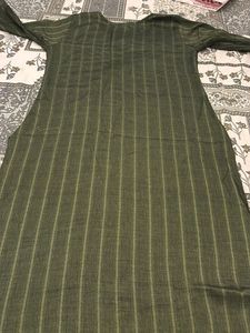 Green Embroidered Kurta