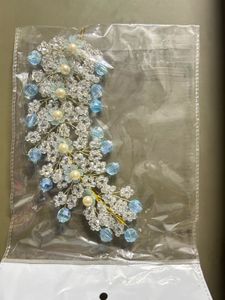 COMBO OF TIARA AND Trendy girls hair Clip