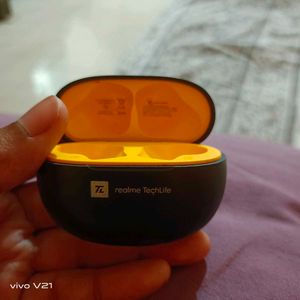 Realme TechLife Earbuds