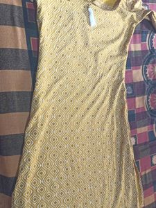Cotton Kurti For Girls, Yellow Colour Kurti, Bust Size 34,Waist Size 28 , Medium Size Kurti