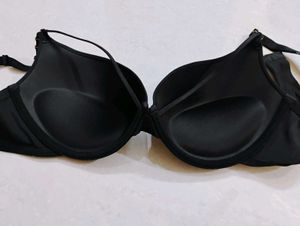 Sexy Bra Set For Your Loveones ❤️