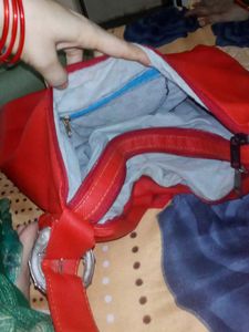 Red &amp; Green Shoulder Bag Duo