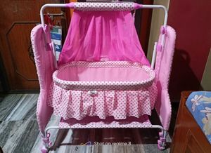 Swing baby cradle