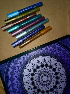 Brustro Acrylic Marker Set of 8(Metallic Shades)