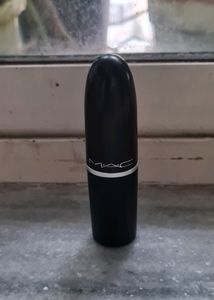 MAC Lipstick So Chaud