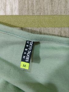 Green Regular Crop Top