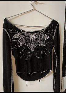 Black Floral Long Sleeve Top