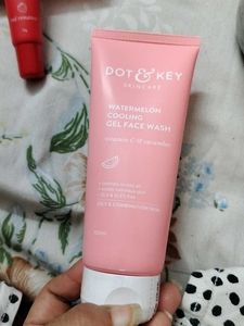 Dot &amp; Key Watermelon Face Wash New