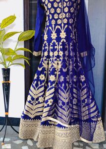Elegant Navy Blue & Gold Gown With Dupatta