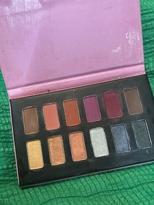 PopXo Squad Goals Eyeshadow Pallette