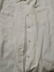 ELEGANT WHITE SHIRT