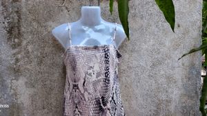 3.26.1 SEXY BODYCON