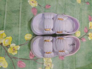 very nice drendy foot wear