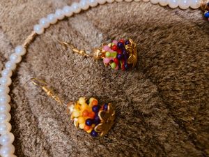 Pearl Necklace &amp; Earrings Set