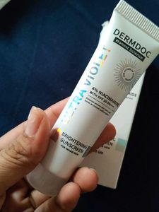 DermDoc Brightening Sunscreen SPF 50