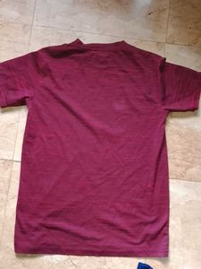 Men&#39;s Classic Maroon T-Shirt