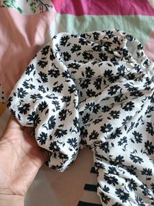 Floral Print Crop Top