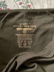 Enamor Olive Leggings