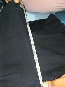 Women Straight Fit Jean&#39;s Dark Black