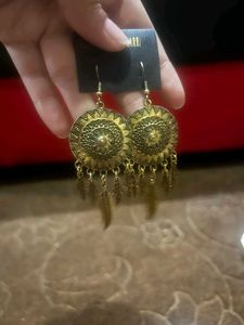 Pearl Dangle Earrings