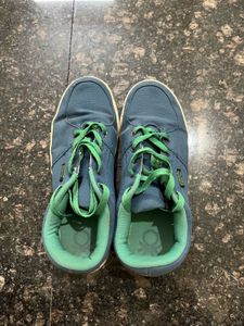 Benetton Sneakers UCB