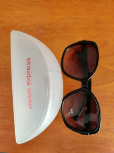 Vision Express Women&#39;s sunglasses